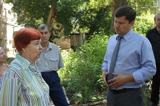Дмитрий Тепин отчитал подрядчиков за проведенный "капитальный ремонт"