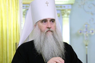 Митрополит Лонгин поздравляет с Днем семьи, любви и верности