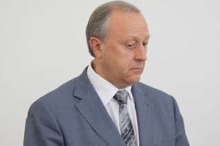 Валерий Радаев выразил соболезнования родителям погибшего летчика