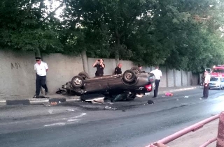В Затоне перевернулся автомобиль. Подробности