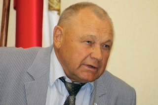 Николай Семенец о написании книги: "Сижу в засаде - мысли бегут"