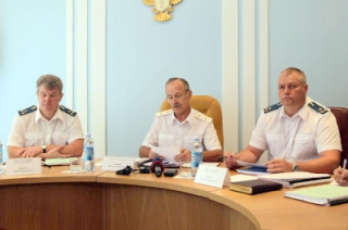 Прокуратура усомнилась в достоверности отчетов о доходах четырех чиновников