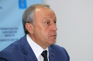 Валерий Радаев призвал чиновников "перестать водить людей за нос"