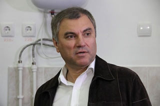 Вячеслав Володин поделился с учителями воспоминаниями о школе