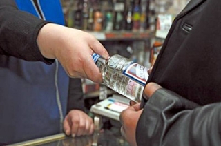 В День трезвости восемь саратовских магазинов попались на продаже алкоголя