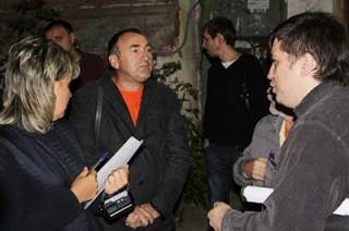 Жители дома в центре Саратова опасаются прихода наследников "Гольфстрима"