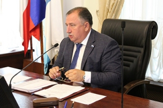 Валерий Сараев: "Партийная инициатива заслуживает уважения"