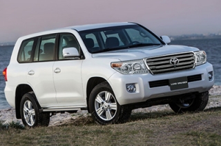 Саратовская телекомпания нуждается в "Toyota Land Cruiser" за 3,2 млн рублей