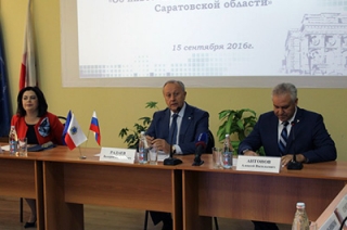 Губернатор намерен бороться с административными барьерами