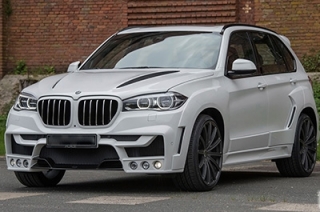 В центре Саратова женщина на "BMW X5" сбила ребенка