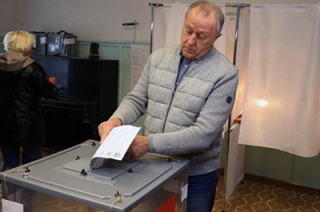Валерий Радаев проголосовал на выборах