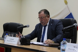 Сити-менеджер попросил "не создавать лишний ажиотаж вокруг отопсезона"