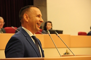Депутаты делегировали Олега Алексеева на пост сенатора