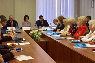В Саратове обсудили проблемы развития детско-юношеского спорта