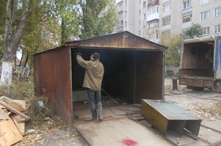 В сквере Заводского района демонтирован последний незаконный гараж