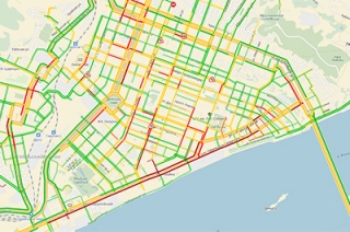 На улице Чернышевского образовалась четырехкилометровая пробка