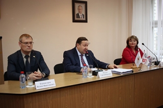 Эконом открыл филиалы кафедры финансов в "Дубках" и "Росгосстрахе"