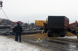 Саратовский водитель большегруза устроил смертельное ДТП под Ишимом