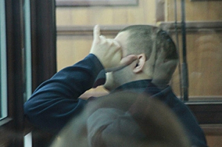 Владимир Ефимов запретил оглашать сведения из его телефона при журналистах