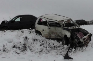 ДТП на трассе под Балаковом. Погиб водитель и пострадали две девочки