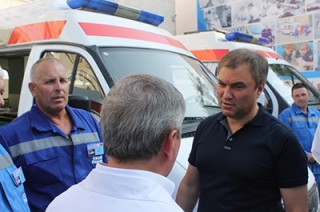 Вячеслав Володин: "Необходимо обеспечить станции скорой помощи врачами"