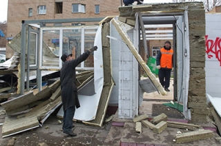 В Кировском районе ликвидировано более 700 незаконных торговых точек
