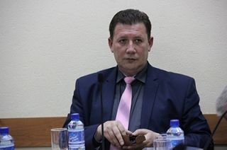 Александр Янклович возмущен строительством многоэтажки в Юбилейном