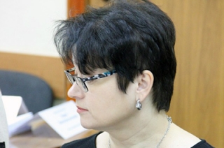 Елена Злобнова жалуется на грубость работников администрации района