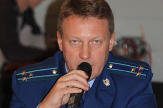 Начальник отдела прокуратуры области вступился за поруганных коллег
