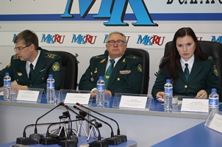 Глава саратовской таможни: "Если товар не годен, как мы повезем его в детские дома?"