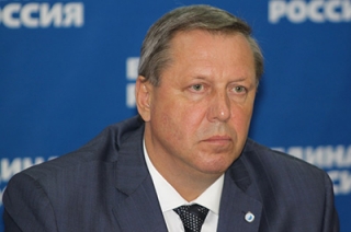 Владимир Попков: "Депутаты должны быть более ответственными"