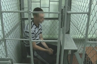 Двое братьев из Энгельса пытались зарезать таксиста. Дело передано в суд