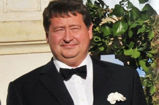Правительственное СМИ: Евстафьев манипулирует дольщиками в политических целях