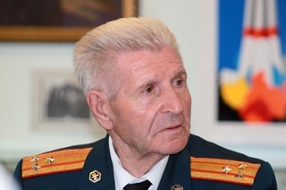 День рождения отмечает Георгий Фролов