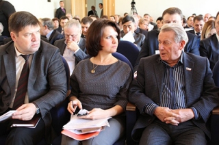 Итоги празднования 80-летия области подведут под новогоднюю иллюминацию