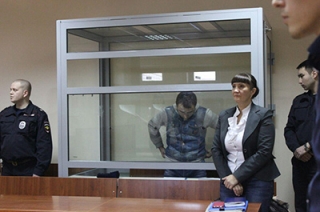 Коллектора из Энгельса заключили под стражу на два месяца