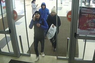 Полиция ищет подозреваемых в краже из ТЦ на Вольском тракте