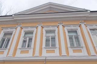 Ремонт фасадов домов на Московской завершат к 1 декабря