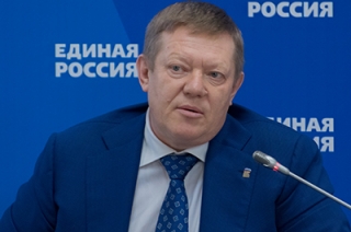 Николай Панков отметил труд аграриев Ивантеевского района