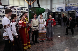 На Соколовой горе открылась фотовыставка "Загляните в семейный альбом"