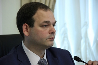 Депутат о Кумысной поляне: "Давайте еще колючей проволокой огородим"