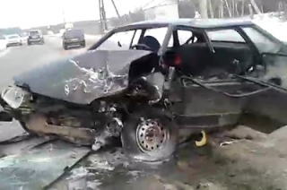 В ДТП на Кумысной поляне пострадали три человека