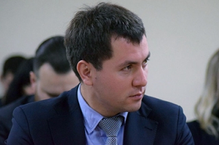 Евгений Чернов: "Не надо выдавать свое личное мнение за позицию всех депутатов"