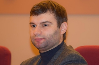 Александр Гайдук обсудил с жителями Маркса проблемы благоустройства