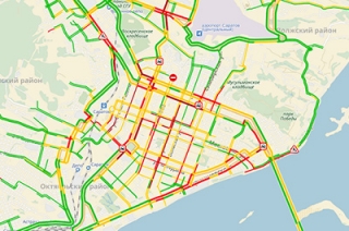 Восьмибалльные пробки: стоят Предмостовая площадь и Чапаева