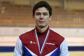 Саратовский конькобежец завоевал второе золото на Чемпионате России