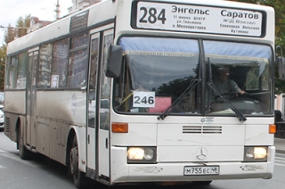 Саратовцы смогут встретить Новый год в автобусах "Саратов – Энгельс"