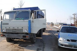 Инспекторы ДПС задержали пьяного водителя "Камаза"