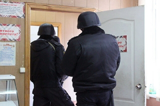 Опечатать кафе на "Привозе" приставам удалось при содействии ГБР