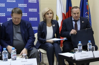 Ольга Баталина, Николай Панков, Олег Грищенко попали в топ-50 рейтинга депутатов ГД